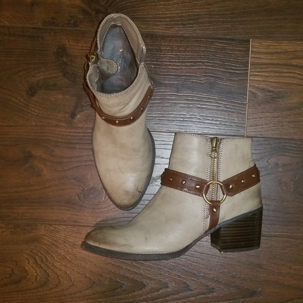 Ankle boot